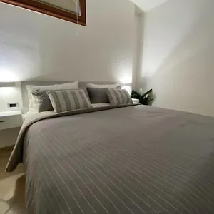 Loft Comodo Ed Elegante • Wi-fi E Colazione Sanluri