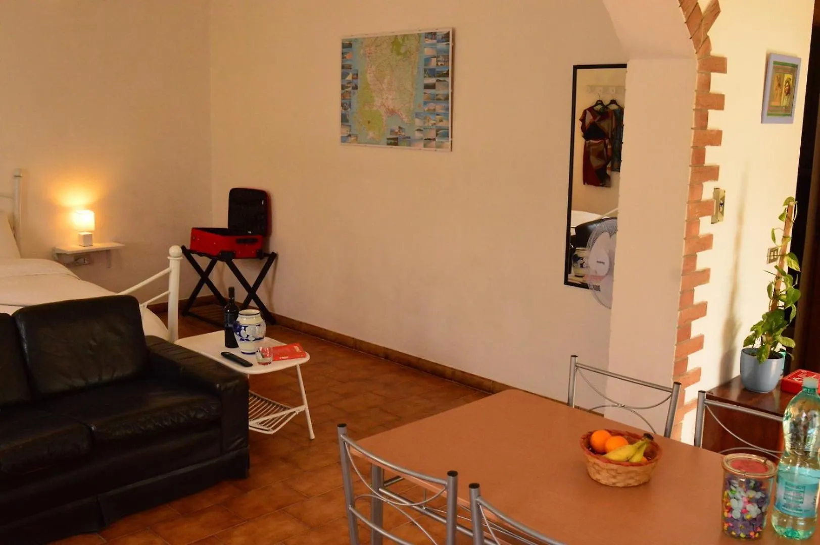 Stefania Guest House Giba Apartment